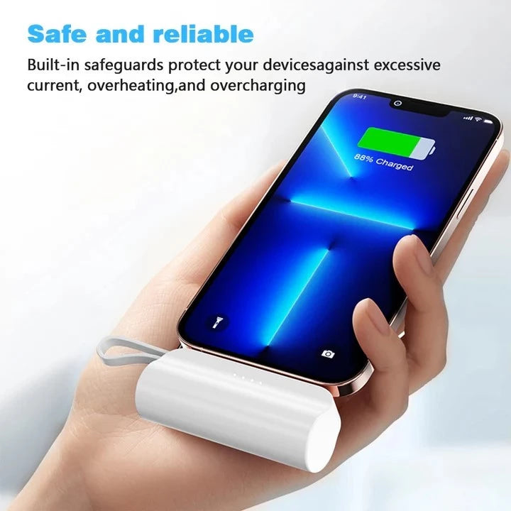 5000mah Portable Mini Powerbank for Iphone & Android Phone Built in Cable